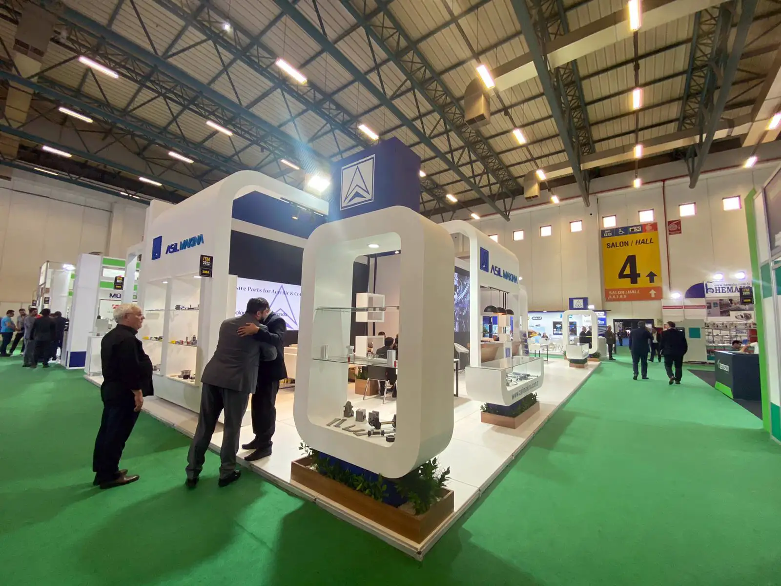 Arkhe Mimarlık - Fuar Standları İnovasyon ve Etkileşimin Buluşma Noktası